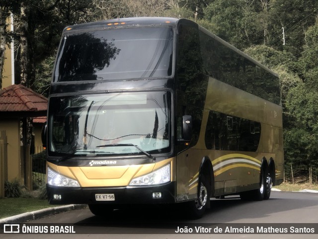 Ônibus Particulares FXVT56 na cidade de Gramado, Rio Grande do Sul, Brasil, por João Vitor de Almeida Matheus Santos. Número da foto: #13269127.