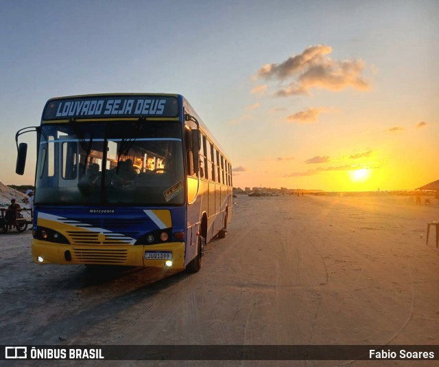 Ônibus Particulares 1D99 na cidade de Salinópolis, Pará, Brasil, por Fabio Soares. Número da foto: #13270653.