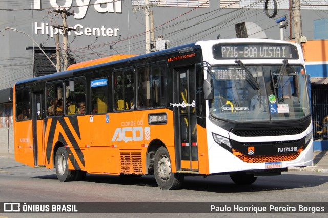 Viação Cidade do Aço RJ 174.219 na cidade de Volta Redonda, Rio de Janeiro, Brasil, por Paulo Henrique Pereira Borges. Número da foto: #13270824.