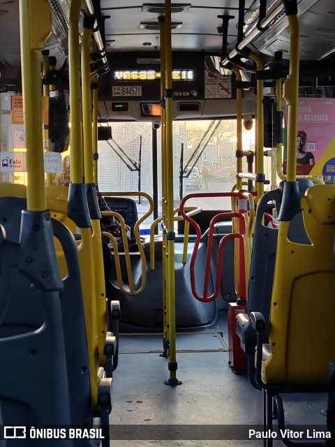 Auto Viação Três Amigos B44571 na cidade de Rio de Janeiro, Rio de Janeiro, Brasil, por Paulo Vitor Lima. Número da foto: #13270127.