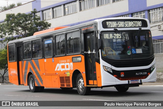 Viação Cidade do Aço RJ 174.228 na cidade de Volta Redonda, Rio de Janeiro, Brasil, por Paulo Henrique Pereira Borges. Número da foto: #13270834.