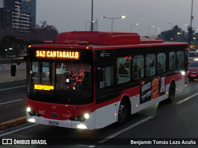 Metbus 1884 na cidade de Providencia, Santiago, Metropolitana de Santiago, Chile, por Benjamín Tomás Lazo Acuña. Número da foto: #13268635.