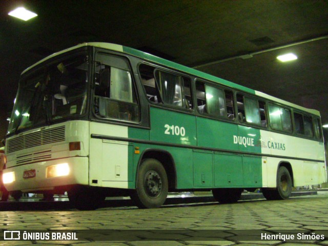 Expresso Duque de Caxias 2100 na cidade de Belo Horizonte, Minas Gerais, Brasil, por Henrique Simões. Número da foto: #13271913.