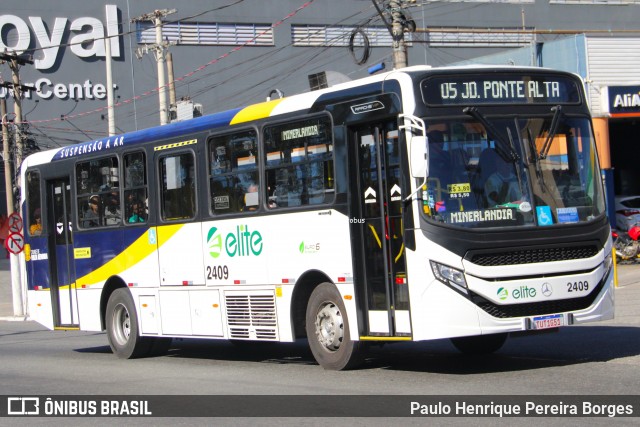 Viação Elite 2409 na cidade de Volta Redonda, Rio de Janeiro, Brasil, por Paulo Henrique Pereira Borges. Número da foto: #13273294.