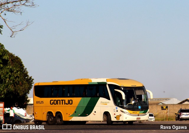 Empresa Gontijo de Transportes 18525 na cidade de Vitória da Conquista, Bahia, Brasil, por Rava Ogawa. Número da foto: #13272693.