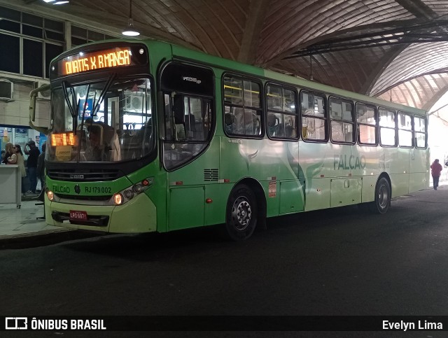 Viação Falcão RJ 179.002 na cidade de Barra Mansa, Rio de Janeiro, Brasil, por Evelyn Lima. Número da foto: #13271721.