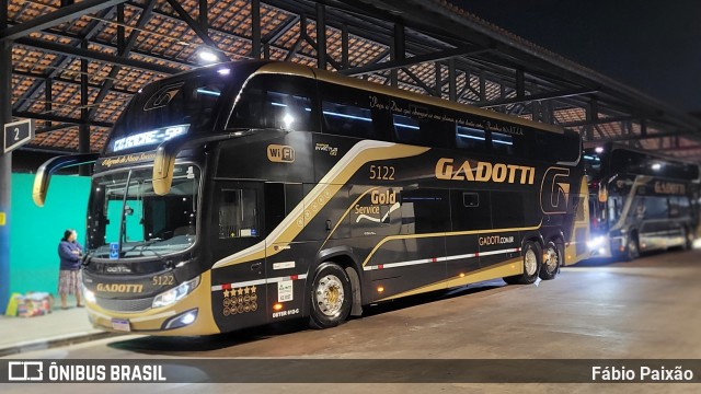 Auto Viação Gadotti 5122 na cidade de Embu das Artes, São Paulo, Brasil, por Fábio Paixão. Número da foto: #13271613.