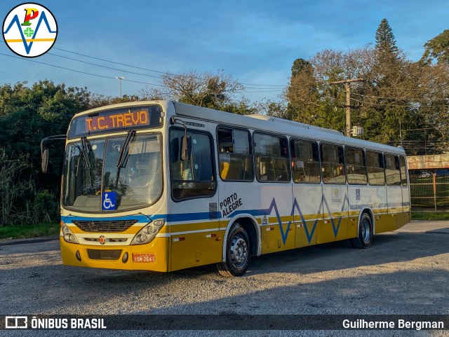 Trevo Transportes Coletivos 1053 na cidade de Porto Alegre, Rio Grande do Sul, Brasil, por Guilherme Bergman. Número da foto: #13271692.