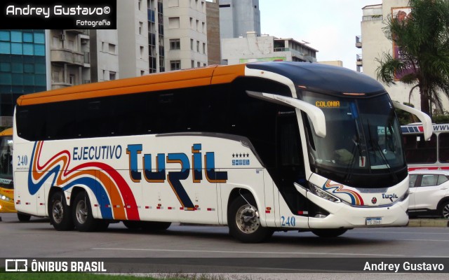 Turil 240 na cidade de Montevideo, Montevideo, Uruguai, por Andrey Gustavo. Número da foto: #13275904.