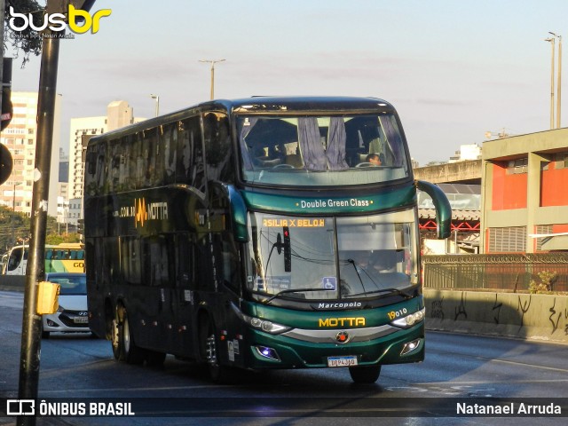 Viação Motta 19010 na cidade de Belo Horizonte, Minas Gerais, Brasil, por Natanael Arruda. Número da foto: #13275773.