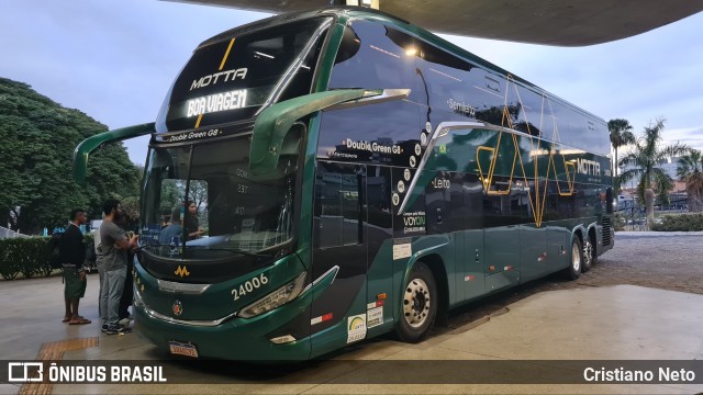 Viação Motta 24006 na cidade de Uberlândia, Minas Gerais, Brasil, por Cristiano Neto. Número da foto: #13275885.