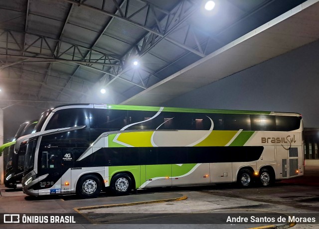 Brasil Sul Linhas Rodoviárias 3538 na cidade de Curitiba, Paraná, Brasil, por Andre Santos de Moraes. Número da foto: #13274637.