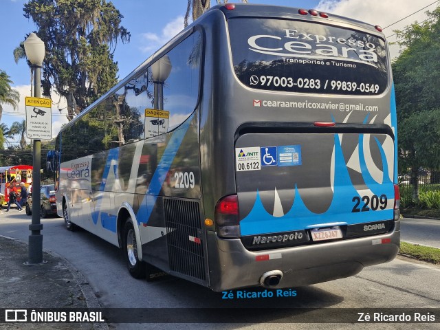 Expresso Ceará 2209 na cidade de Petrópolis, Rio de Janeiro, Brasil, por Zé Ricardo Reis. Número da foto: #13275173.