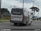 VansTour Transportes 6002 na cidade de Curitiba, Paraná, Brasil, por Ricardo Matu. Número da foto: #13276082.