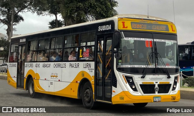 ETUL 4 S.A. 788 na cidade de Chorrillos, Lima, Lima Metropolitana, Peru, por Felipe Lazo. Número da foto: #13276694.