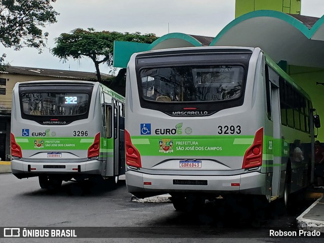 Expresso Maringá São José dos Campos 3293 na cidade de São José dos Campos, São Paulo, Brasil, por Robson Prado. Número da foto: #13279938.