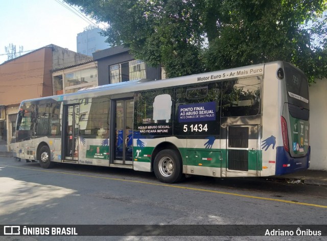 Via Sudeste Transportes S.A. 5 1434 na cidade de São Paulo, São Paulo, Brasil, por Adriano Ônibus . Número da foto: #13277974.