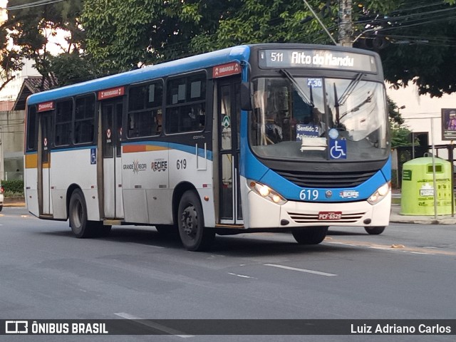 Consórcio Recife 619 na cidade de Recife, Pernambuco, Brasil, por Luiz Adriano Carlos. Número da foto: #13277721.