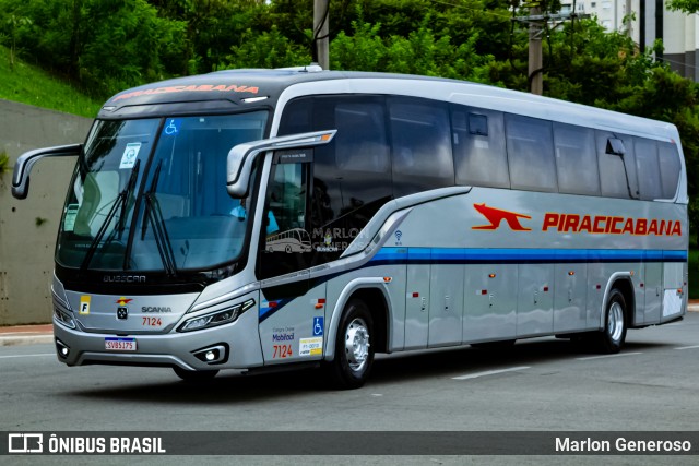Viação Piracicabana 7124 na cidade de Barueri, São Paulo, Brasil, por Marlon Generoso. Número da foto: #13277006.