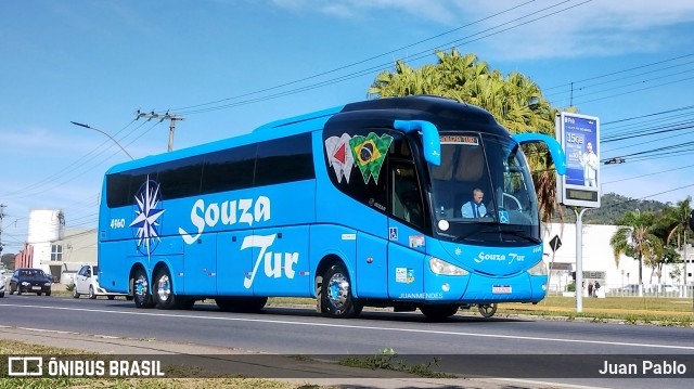 Souza Tur 4560 na cidade de Juiz de Fora, Minas Gerais, Brasil, por Juan Pablo. Número da foto: #13278893.