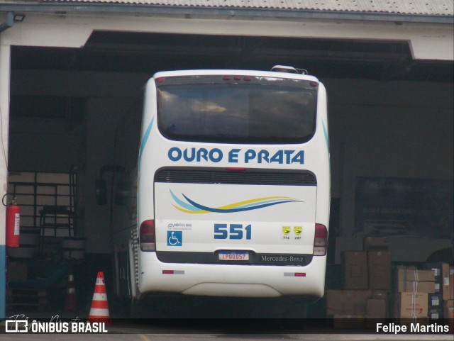 Viação Ouro e Prata 551 na cidade de Santana do Livramento, Rio Grande do Sul, Brasil, por Felipe Martins. Número da foto: #13276570.