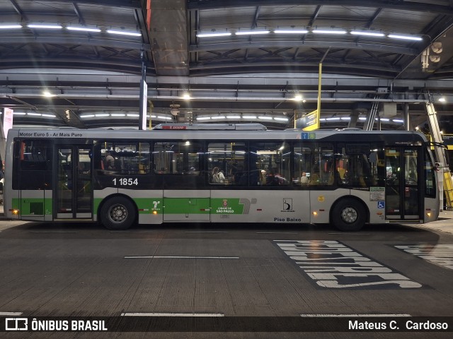 Viação Santa Brígida 1 1854 na cidade de São Paulo, São Paulo, Brasil, por Mateus C.  Cardoso. Número da foto: #13278531.