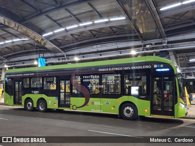 Viação Gatusa Transportes Urbanos 7 6201 na cidade de São Paulo, São Paulo, Brasil, por Mateus C.  Cardoso. Número da foto: #13278544.