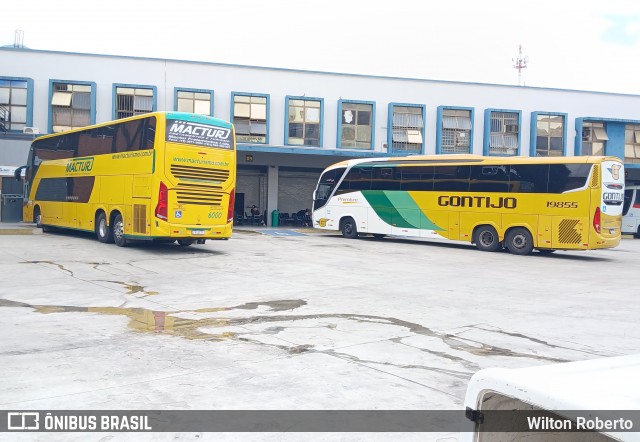 Mactur 6000 na cidade de Governador Valadares, Minas Gerais, Brasil, por Wilton Roberto. Número da foto: #13278495.