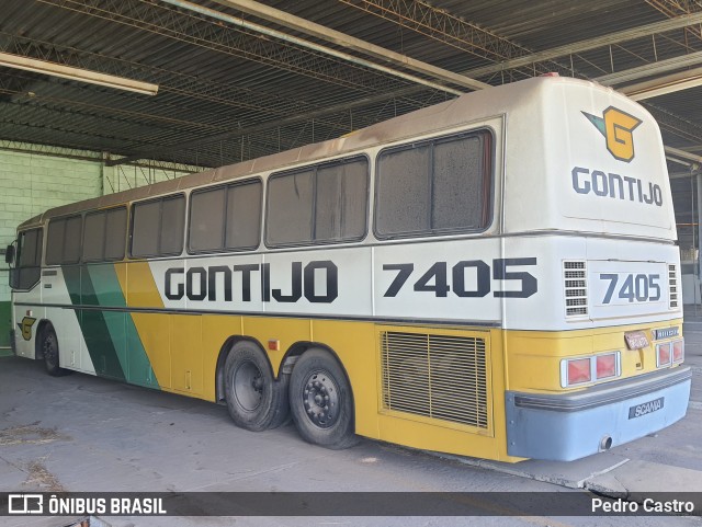 Empresa Gontijo de Transportes 7405 na cidade de Contagem, Minas Gerais, Brasil, por Pedro Castro. Número da foto: #13277763.
