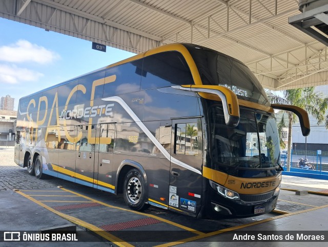 Expresso Nordeste 5975 na cidade de Balneário Camboriú, Santa Catarina, Brasil, por Andre Santos de Moraes. Número da foto: #13278549.