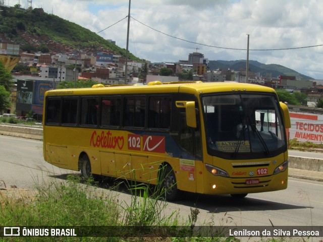 Coletivo Transportes 102 na cidade de Caruaru, Pernambuco, Brasil, por Lenilson da Silva Pessoa. Número da foto: #13279193.