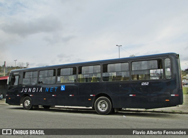 Jundiá Transportadora Turistica 1262 na cidade de Mairinque, São Paulo, Brasil, por Flavio Alberto Fernandes. Número da foto: #13281605.