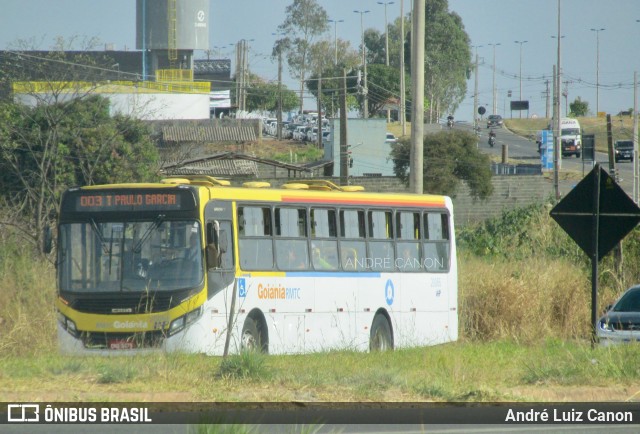 HP Transportes Coletivos 20066 na cidade de Goiânia, Goiás, Brasil, por André Luiz Canon. Número da foto: #13282057.