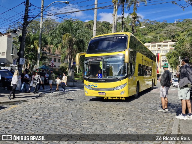 Paraquett Tour 4000 na cidade de Petrópolis, Rio de Janeiro, Brasil, por Zé Ricardo Reis. Número da foto: #13281416.