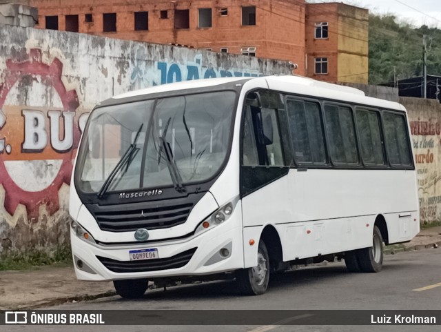Ônibus Particulares 906 na cidade de Juiz de Fora, Minas Gerais, Brasil, por Luiz Krolman. Número da foto: #13282834.