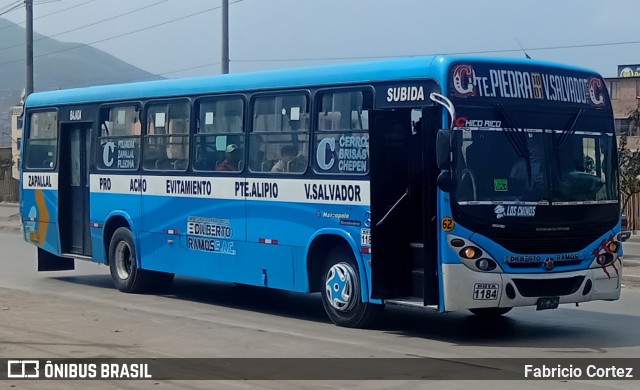 E.T. Edilberto Ramos S.A.C. 62 na cidade de Villa El Salvador, Lima, Lima Metropolitana, Peru, por Fabricio Cortez. Número da foto: #13280548.