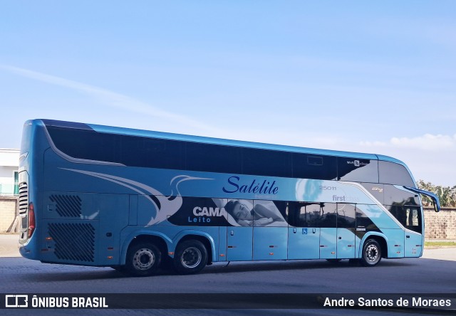 Expresso Satélite Norte 25011 na cidade de Itajaí, Santa Catarina, Brasil, por Andre Santos de Moraes. Número da foto: #13282387.