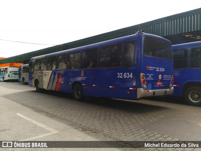 Viação Transdutra 32.634 na cidade de Arujá, São Paulo, Brasil, por Michel Eduardo da Silva. Número da foto: #13281848.
