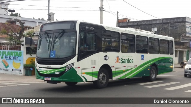 Viação Piracicabana Santos 4508 na cidade de Santos, São Paulo, Brasil, por Daniel Clemente. Número da foto: #13282752.