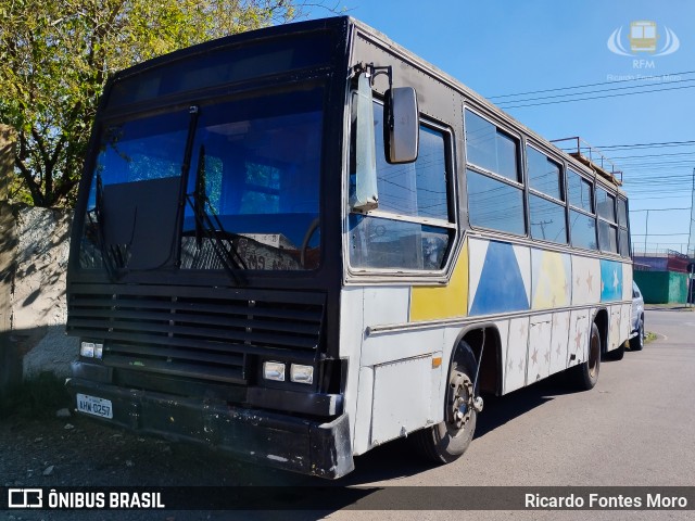 Motorhomes 0257 na cidade de Curitiba, Paraná, Brasil, por Ricardo Fontes Moro. Número da foto: #13282979.