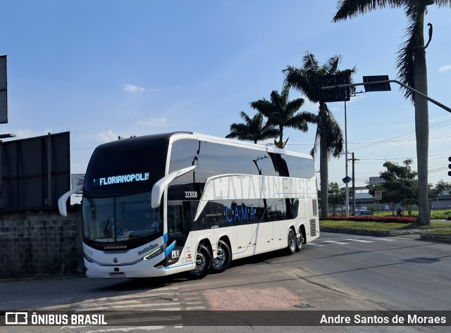 Auto Viação Catarinense 323008 na cidade de Itajaí, Santa Catarina, Brasil, por Andre Santos de Moraes. Número da foto: #13282413.