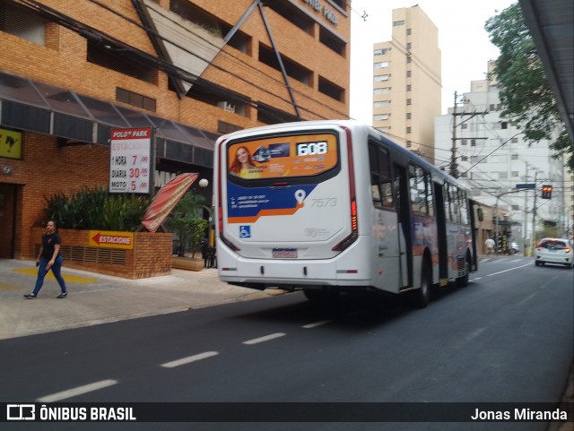 Transcorp 7573 na cidade de Ribeirão Preto, São Paulo, Brasil, por Jonas Miranda. Número da foto: #13283036.