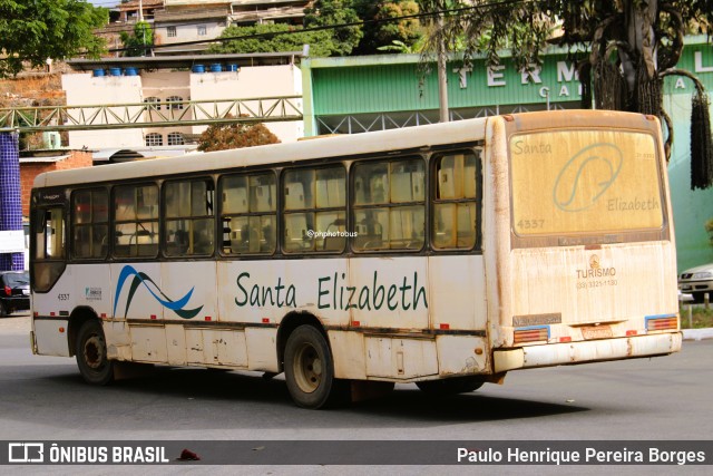 Viação Santa Elizabeth 4337 na cidade de Caratinga, Minas Gerais, Brasil, por Paulo Henrique Pereira Borges. Número da foto: #13282761.