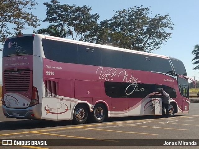 Vale Way Service 9910 na cidade de Igarapava, São Paulo, Brasil, por Jonas Miranda. Número da foto: #13283009.