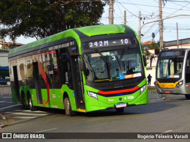 Himalaia Transportes > Ambiental Transportes Urbanos 4 1136 na cidade de São Paulo, São Paulo, Brasil, por Rogério Teixeira Varadi. Número da foto: #13281808.
