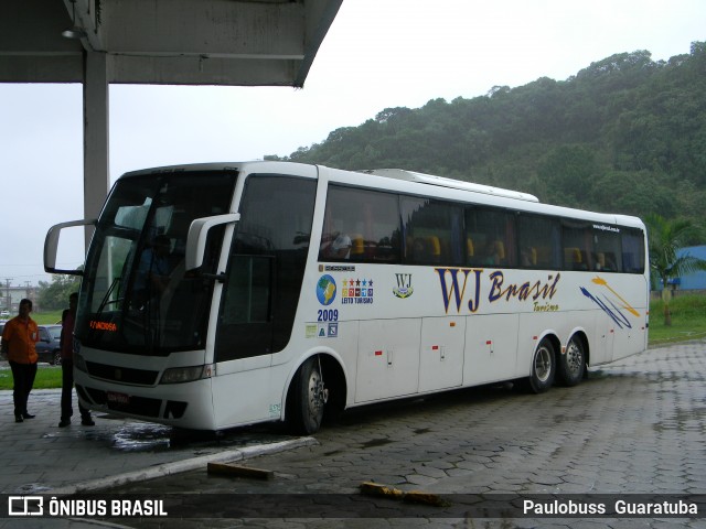 WJ Brasil Turismo 2009 na cidade de Guaratuba, Paraná, Brasil, por Paulobuss  Guaratuba. Número da foto: #13281343.