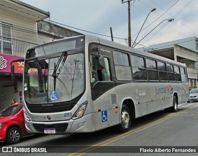 Jundiá Transportadora Turistica 1253 na cidade de Mairinque, São Paulo, Brasil, por Flavio Alberto Fernandes. Número da foto: #13281615.