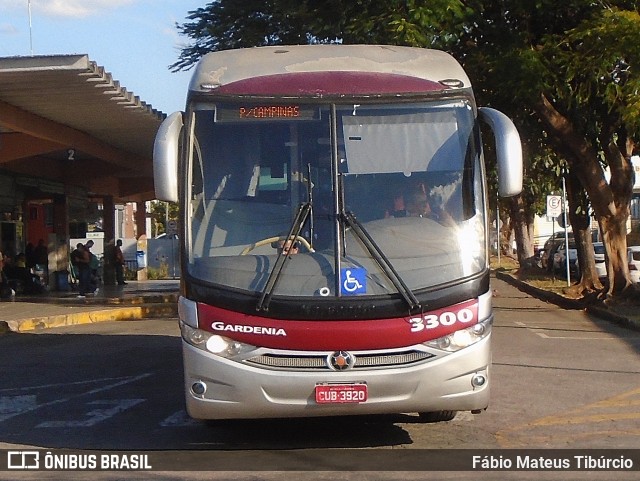 Expresso Gardenia 3300 na cidade de Três Corações, Minas Gerais, Brasil, por Fábio Mateus Tibúrcio. Número da foto: #13281392.