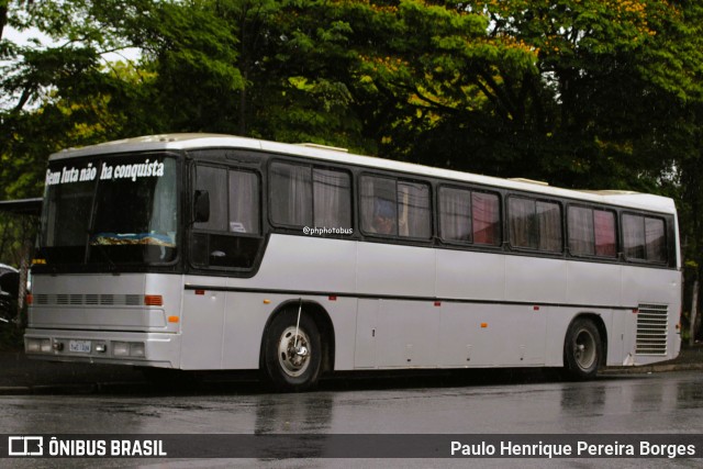 Ônibus Particulares 1224 na cidade de Taubaté, São Paulo, Brasil, por Paulo Henrique Pereira Borges. Número da foto: #13282648.