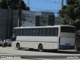 Ônibus Particulares 8184 na cidade de Jaboatão dos Guararapes, Pernambuco, Brasil, por Jonathan Silva. Número da foto: #:id.
